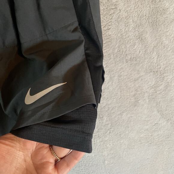 Nike Men's Athletic Running 7” Move To Zero Shorts Dm4757 Lined Size L - Picture 5 of 11